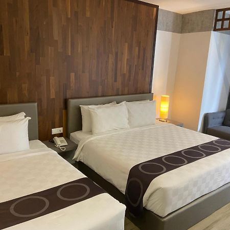 Frame Hotel George Town Exterior foto